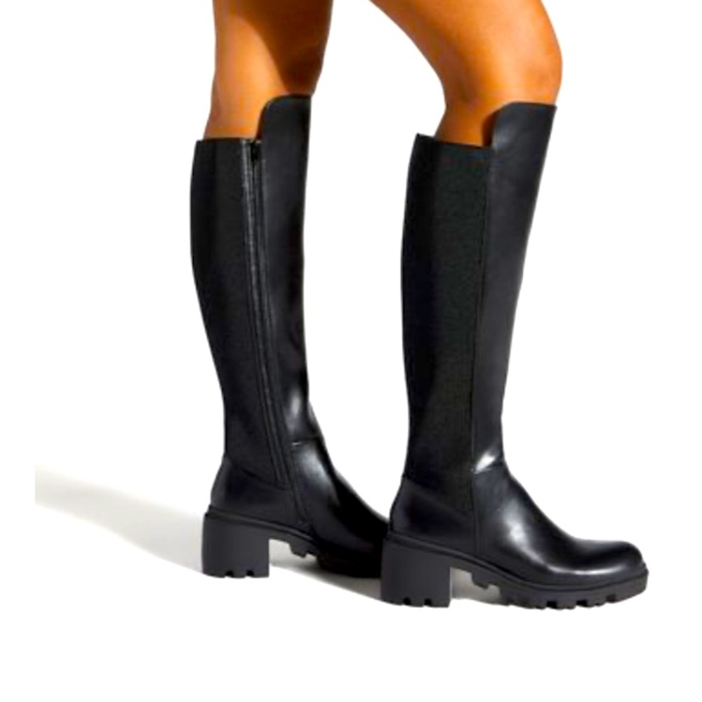 Ayden Chunky Block Heeled Boot size 6.5
